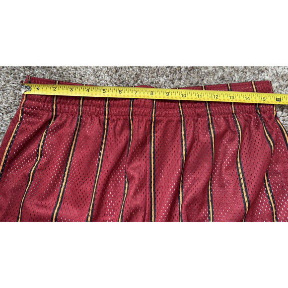 Authentic ERIC EMANUEL x Miami Heat Men’s Shorts Stripped Red, Size XL - Picture 7 of 7